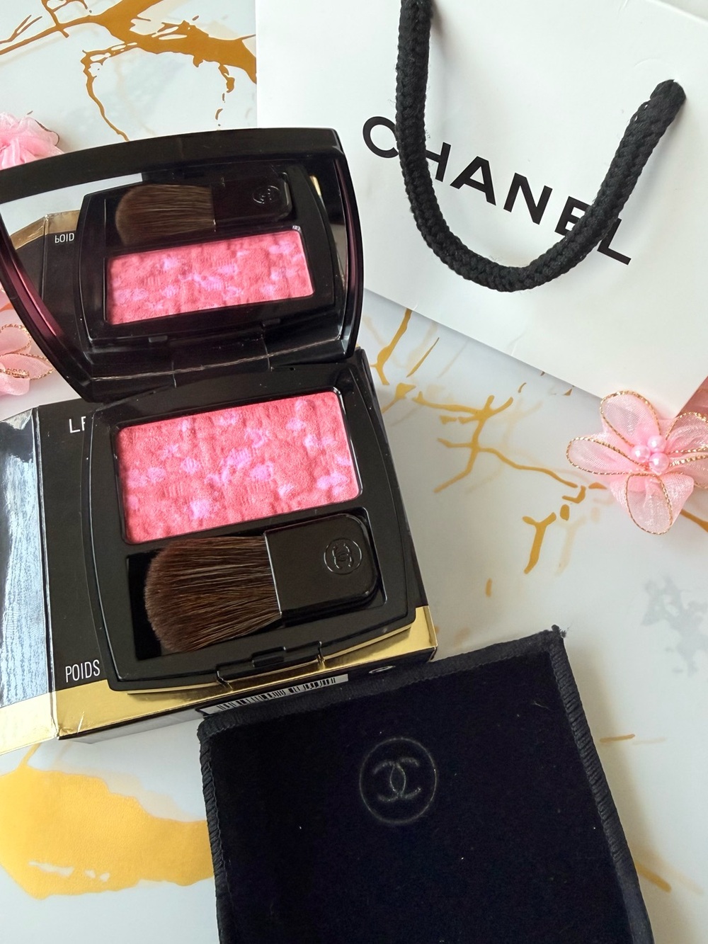 Chanel blush brand new in box shade 90